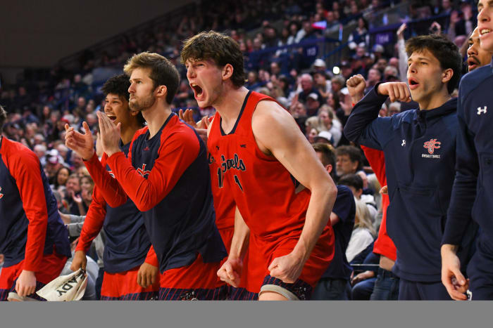 Gonzaga Bulldogs Saint Mary's Gaels75